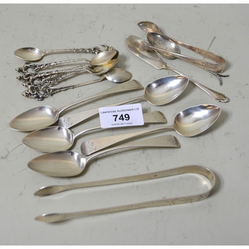 749 - Small quantity of silver flatware and a pair of sugar tongs, 5oz t, together with a pair of plated s... 