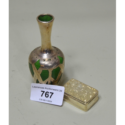 767 - Miniature silver pill box, Sheffield 1977, and a miniature green glazed pottery vase with silver ove... 