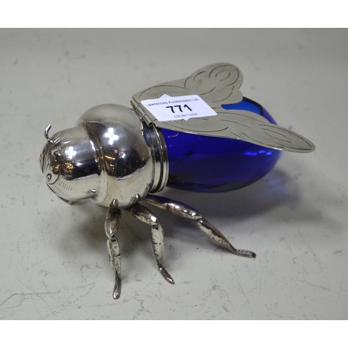 771 - Teghini Firenze, silver plate and cobalt blue glass honey pot in the form of a bee, 14cm long