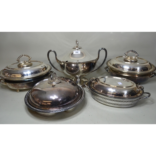 808 - Goldsmiths & Silversmiths Company, silver plated pedestal soup tureen with cover, 26cm high together... 