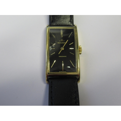 905 - Jaeger-LeCoultre Voguematic rectangular 18ct gold cased wristwatch with black dial, the case 36mm x ... 