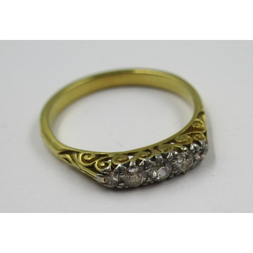 925 - Antique yellow gold diamond set ring