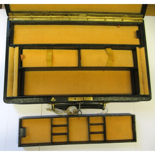 934 - Good quality leather jewellery case by Vickery, London, with Bramah lock