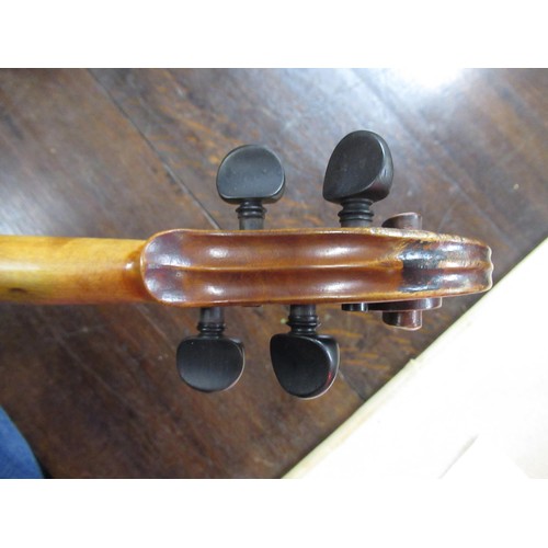 284 - Violin, signed with a seal to the base of the neck (14