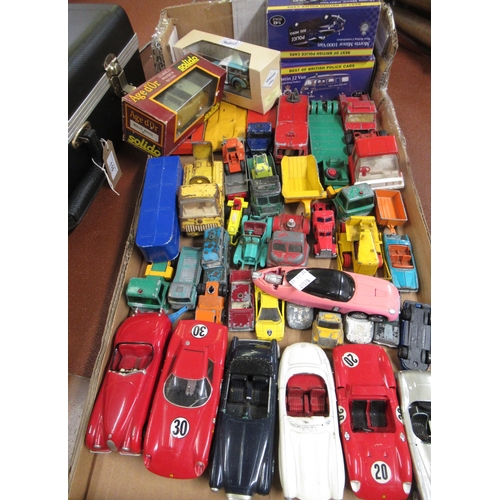 112 - Quantity of diecast metal and other model vehicles including Matchbox, Corgi and Tonka