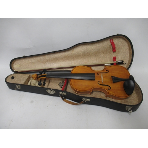 205 - Modern students violin with bow in a hard case