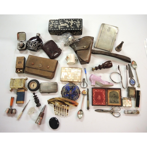 303 - Small box containing a collection of various collectables including compact, seal and other various ... 