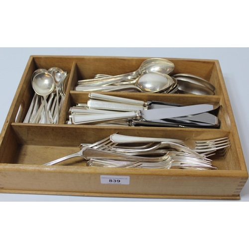 839 - Silver plated canteen of Art Deco pattern cutlery