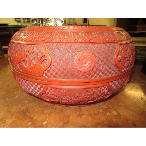 1976 - Large Chinese red cinnabar lacquer circular box and cover, decorated with figures in landscapes, 32c... 