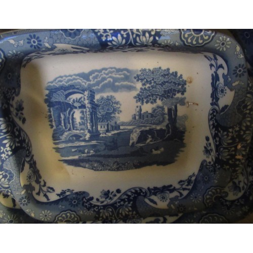 600 - Large quantity of Copeland Spode blue and white transfer printed Italian pattern tableware