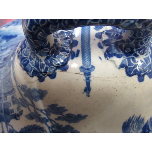 750 - 19th Century Spode blue and white pedestal tureen and cover (damages)