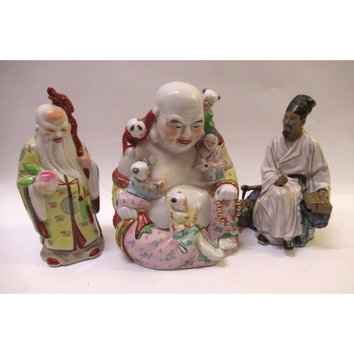 516 - Chinese porcelain figure of a buddha, together with a quantity of other oriental ceramics