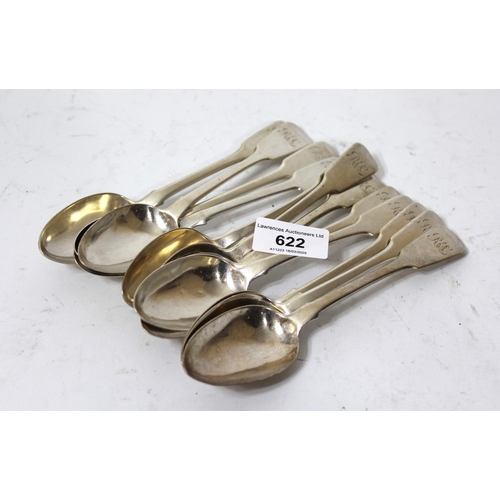 622 - Set of twelve William IV silver Fiddle pattern dessert spoons, London, 16oz t