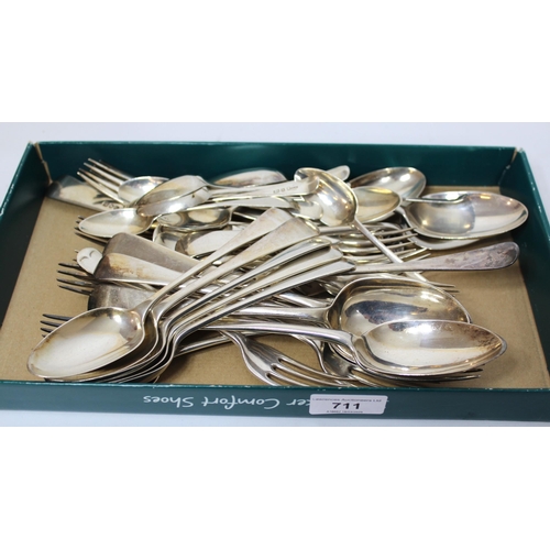 711 - 19th and 20th Century harlequin canteen of silver Old English pattern cutlery comprising of six tabl... 