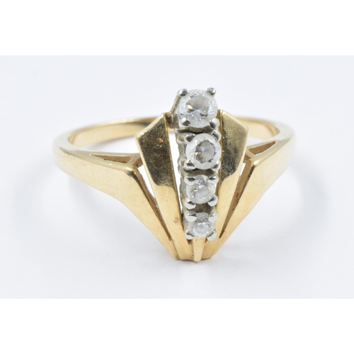 732 - 18ct Yellow gold ring set four graduated stones in Art Deco style, size P, 4.5g