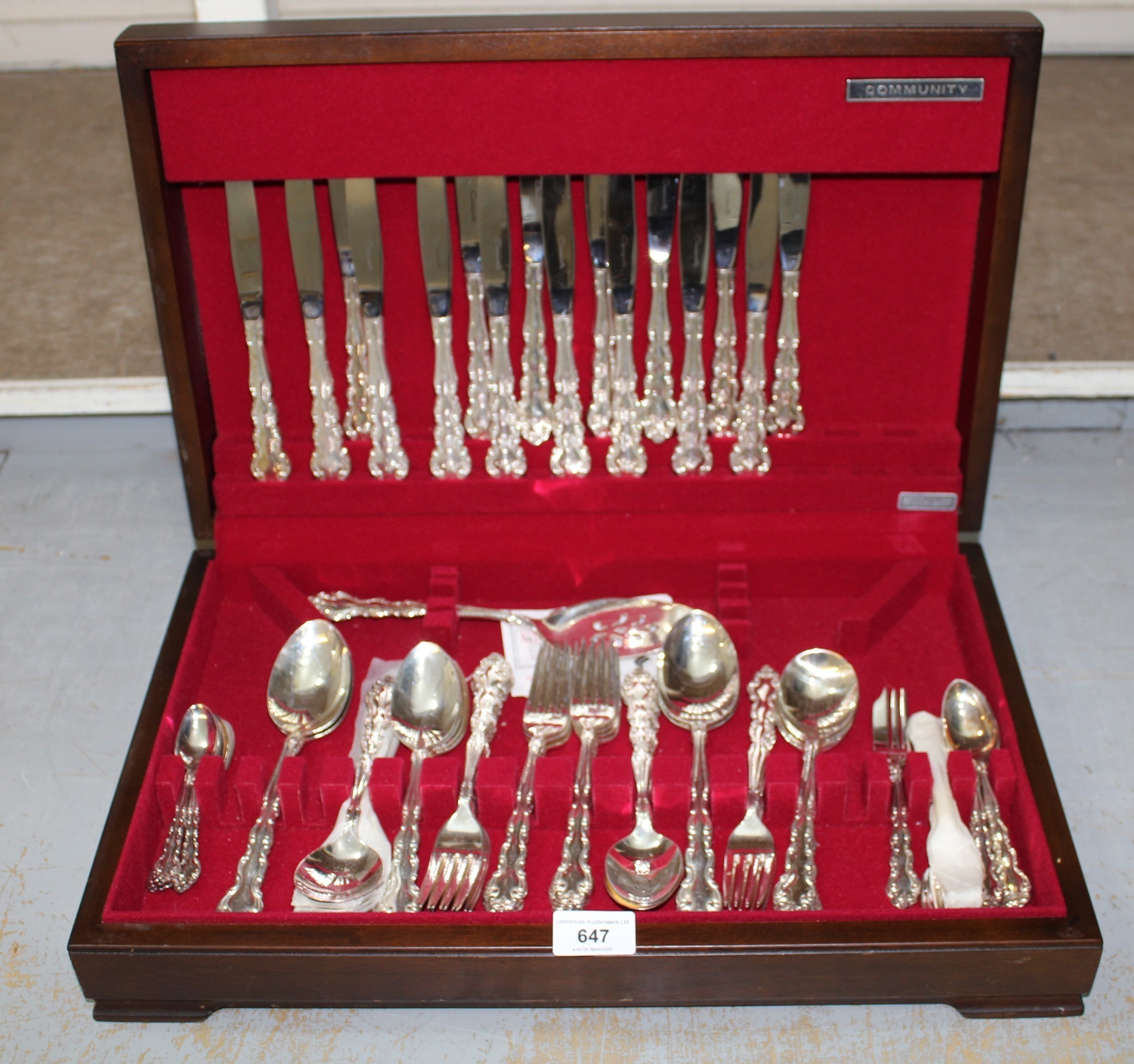 Eight place setting canteen of silver plated cutlery by Community Plate