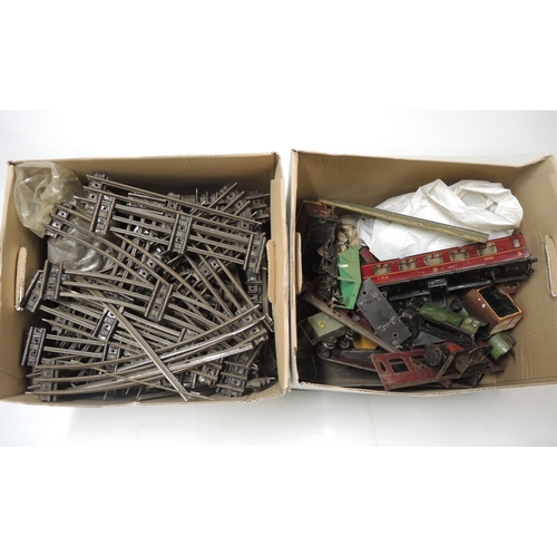 128 - Quantity of various tin plate railway engines, carriages and railway line (all for restoration spare... 