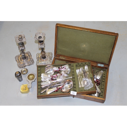 582 - Oak canteen box containing a quantity of miscellaneous plated cutlery, together with a pair of plate... 