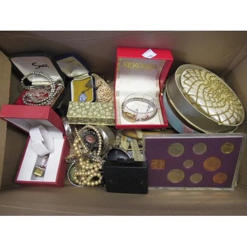 Lot 593       