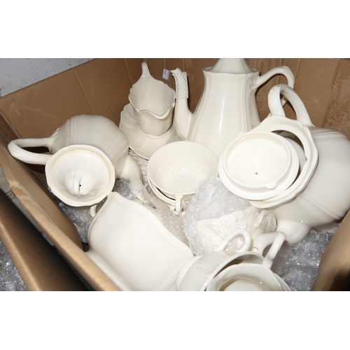 534 - Wedgwood Etruria coffee, tea and dinner service, together with another box containing a quantity of ... 