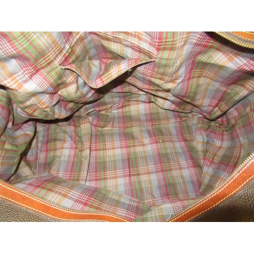 64 - Mulberry, medium clipper holdall in Scotchgrain with leather trim (with padlock - no key)