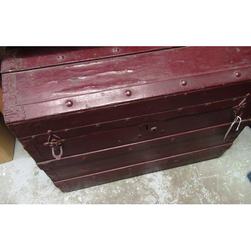 221 - Vintage dome top trunk containing a large collection of Beanie Babies toys