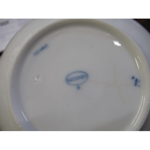 492 - 19th Century oval Meissen Onion pattern meat dish (second), together with a Herend porcelain egg sha... 