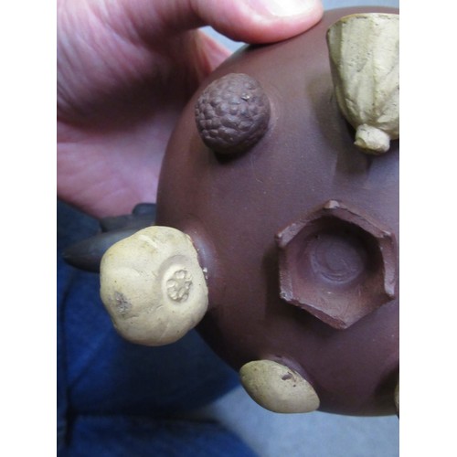 577 - Paragon part tea service, Japanese terracotta teapot and a satsuma pottery preserve jar with cover (... 