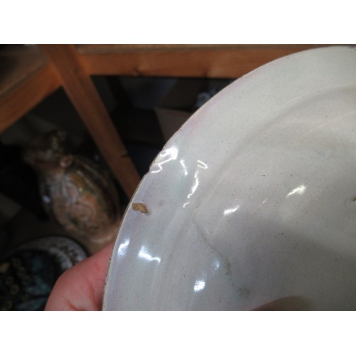 554 - Three 18th Century Chinese blue and white plates, together with a blue and white tin glazed plate, 2... 