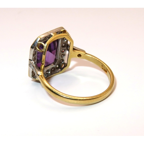 1224 - 18ct Yellow gold rectangular amethyst and diamond cluster, size Q, 5.3g