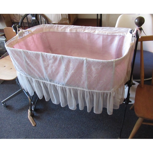 262 - 19th Century painted iron and wirework crib