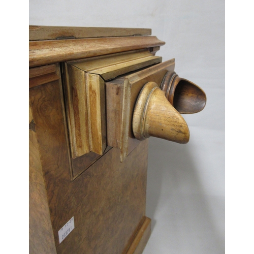452 - Late 19th Century burr walnut stereoscopic double viewer having twin hinged mirrors and eyepieces co... 
