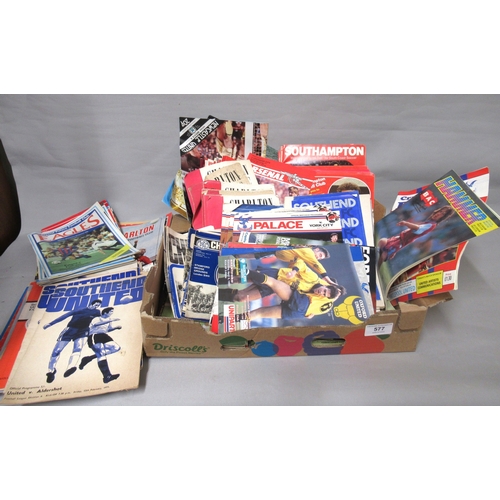 577 - Box of various football programmes, including Arsenal, Chelsea, and Crystal Palace, together with a ... 