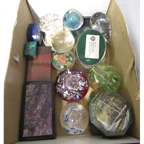 611 - Small collection of various agate trinket boxes and glass paperweights etc.