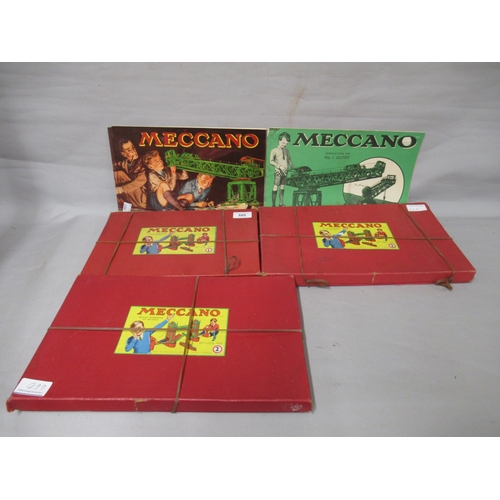 660 - Boxed set Meccano No. 2, together with two other part sets No. 1 and No. 2