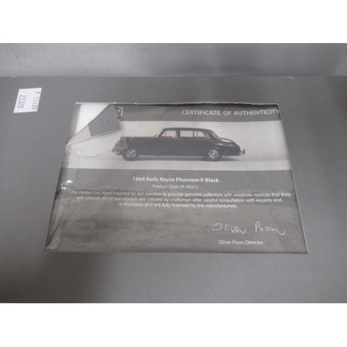 290A - Paragon 1:18 scale diecast metal model of a Rolls-Royce Phantom V 1964, in original box