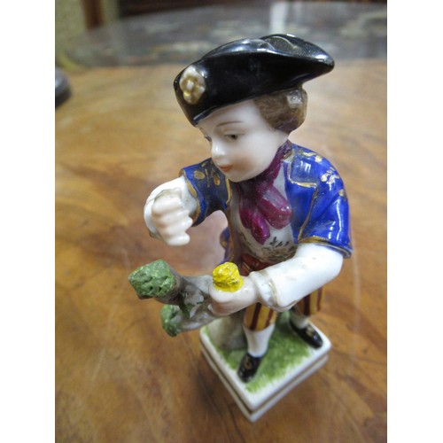 924 - Collection of nine 18th / 19th Century English pottery and porcelain figures, including Derby, Chels... 