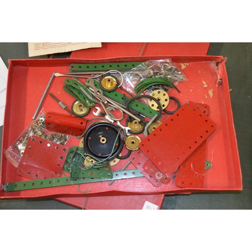 660 - Boxed set Meccano No. 2, together with two other part sets No. 1 and No. 2