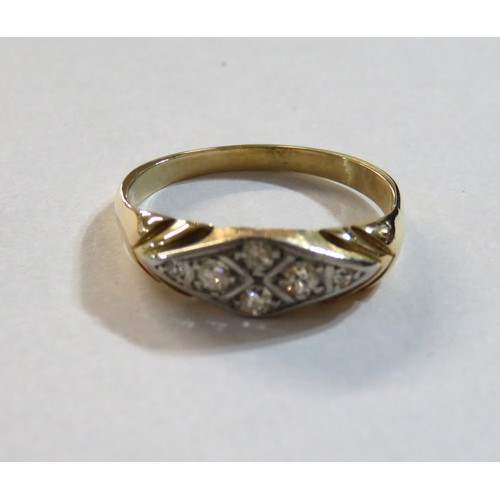 1176 - Unmarked yellow metal four stone diamond ring, size 'N'