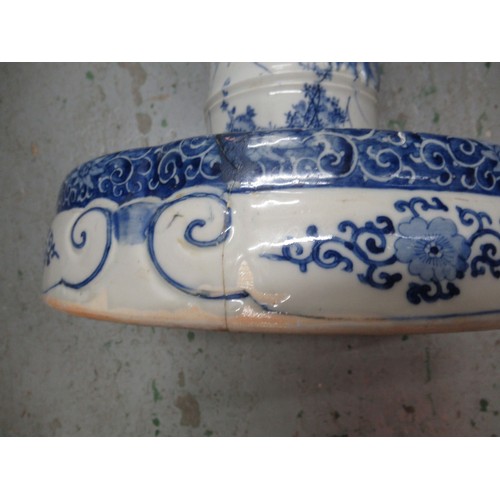 787 - Japanese bird and floral decorated circular stickstand (at fault), 56cm high