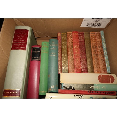 402 - Winston Churchill, set of four First Edition volumes ' The Second World War ' and a quantity of othe... 