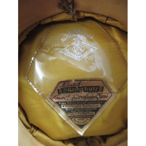 370 - German Third Reich officer's peaked cap by Erel