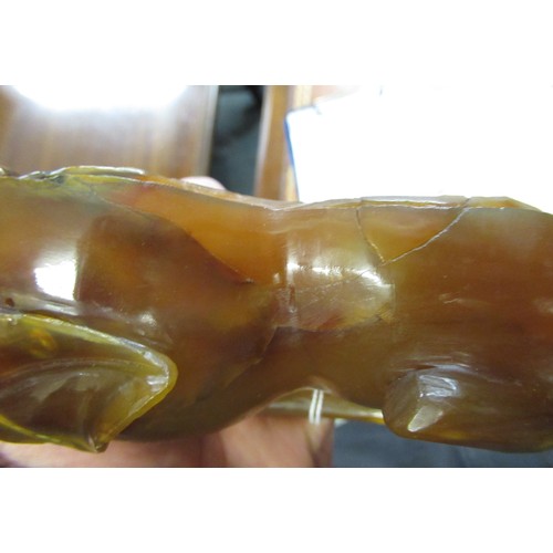 81 - Chinese carved quartz vase, together with a carved agate fruit form dish (minus cover)