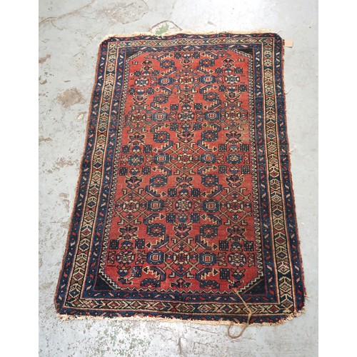 21 - Small Hamadan rug of all over floral design with borders on a wine ground, 120 x 76cm