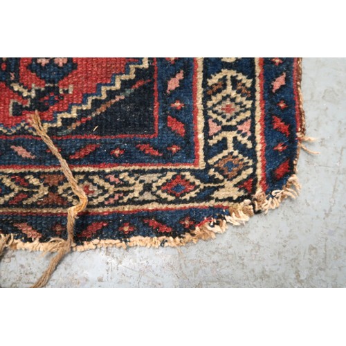 21 - Small Hamadan rug of all over floral design with borders on a wine ground, 120 x 76cm