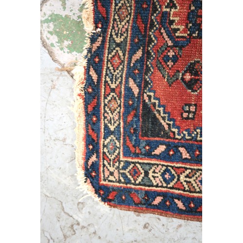21 - Small Hamadan rug of all over floral design with borders on a wine ground, 120 x 76cm