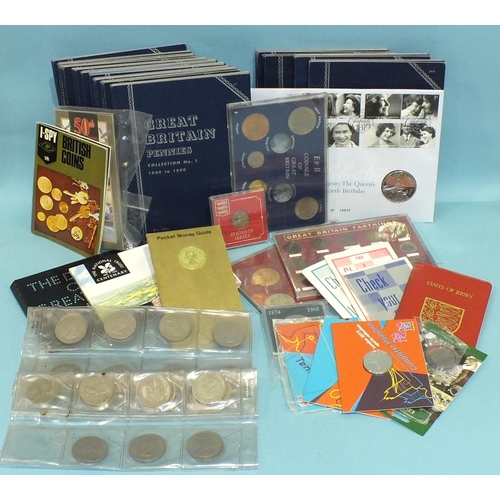 121 - A collection of British coinage including seven £5 commemorative coins, etc