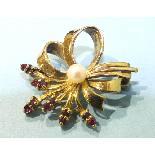 297 - A 9ct gold spray brooch set cultured pearl and twelve small round-cut rubies, 26mm x 30mm, 5g.