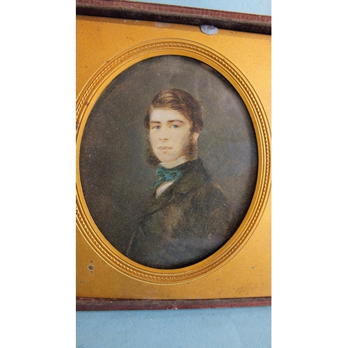 567 - A Victorian portrait miniature of a young man, within gilt mount and velvet-lined leather case, 13 x... 