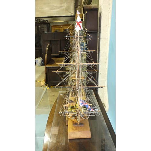 815 - A contemporary-built wood model of HMS Victory, well-constructed with full rigging and deck details,... 